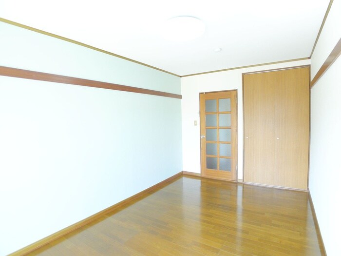 物件内観写真22　(居室)