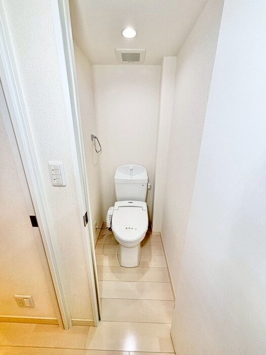 物件内観写真11　(トイレ)