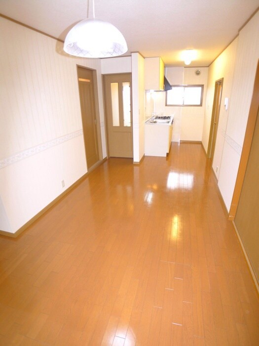 物件内観写真10　(居室)