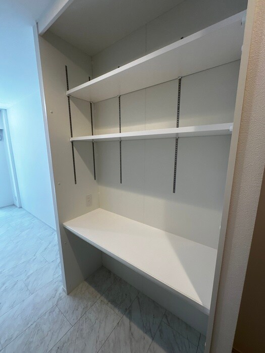 物件内観写真14　(居室)