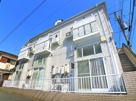 ローズアパート23番館外観写真
