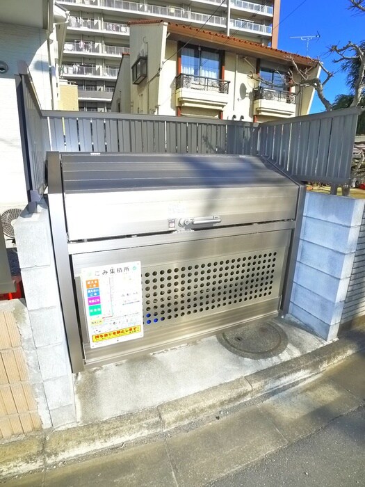 物件外観写真6　(建物設備)