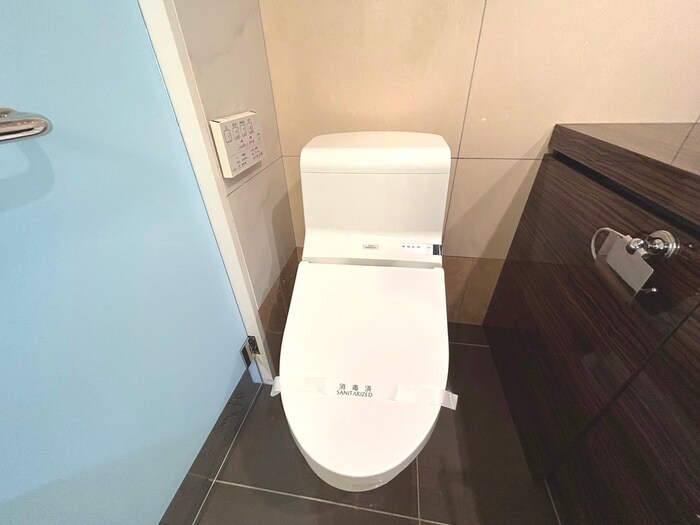 物件内観写真12　(トイレ)