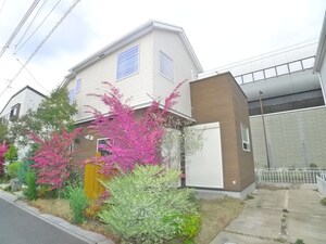 中央1丁目戸建外観写真