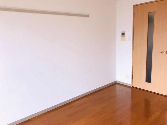 物件内観写真9　(廊下)