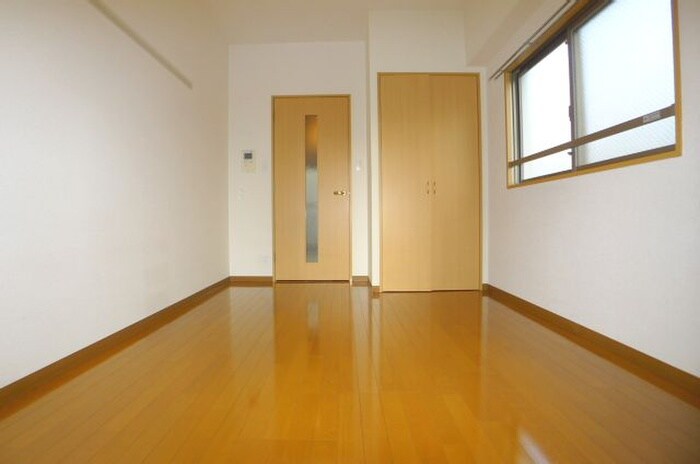 物件内観写真11　(居室)