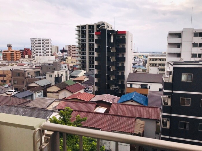 物件内観写真16　(室内からの展望)