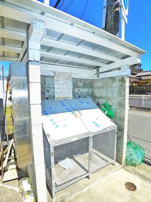 物件外観写真6　(建物設備)