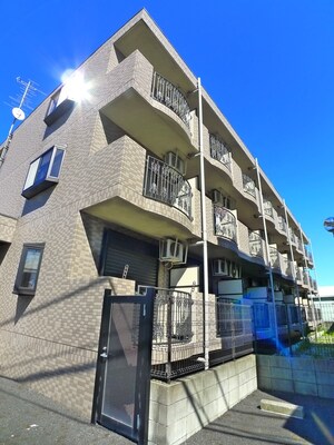 シャルム南流山外観写真