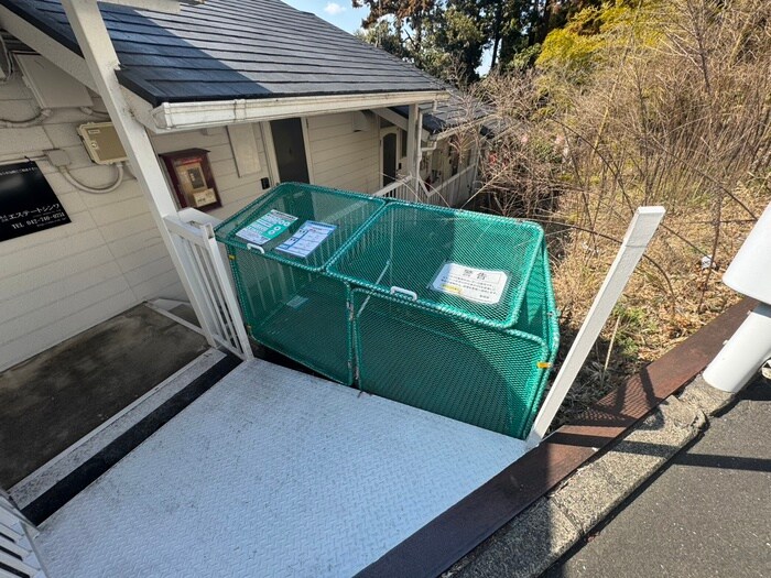 物件外観写真4　(建物設備)