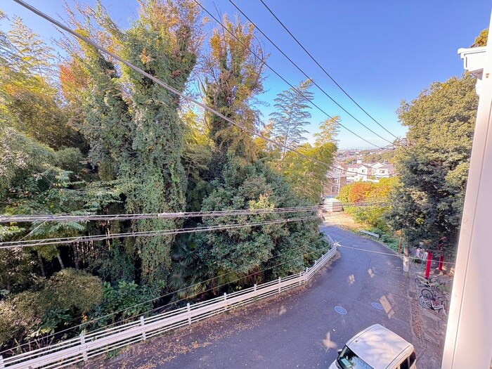 物件内観写真19　(室内からの展望)