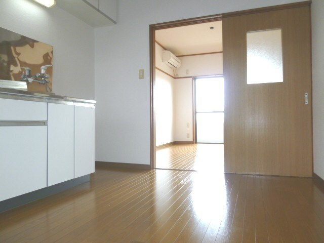 物件内観写真6　(内観写真)