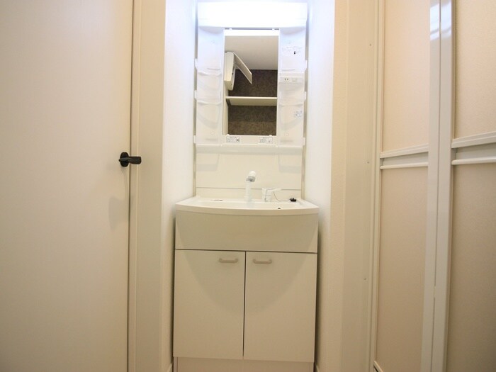 物件内観写真12　(洗面)