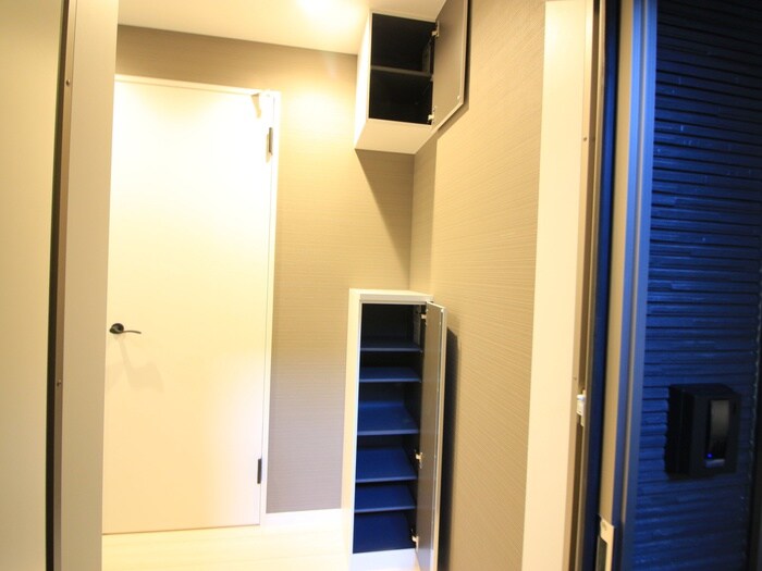 物件内観写真16　(靴箱)