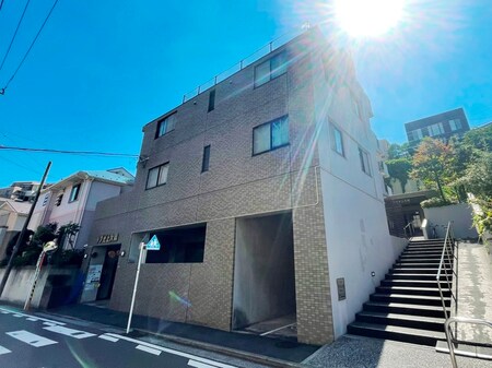 リブゼ上大岡外観写真