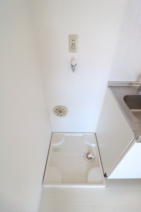 物件内観写真9　(洗濯機置場)