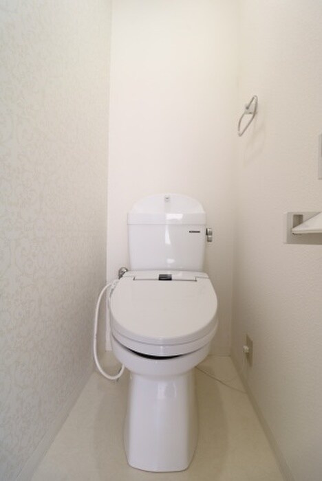 物件内観写真10　(トイレ)