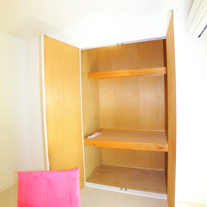 物件内観写真11　(収納)