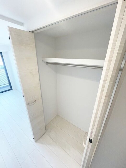 物件内観写真11　(収納)