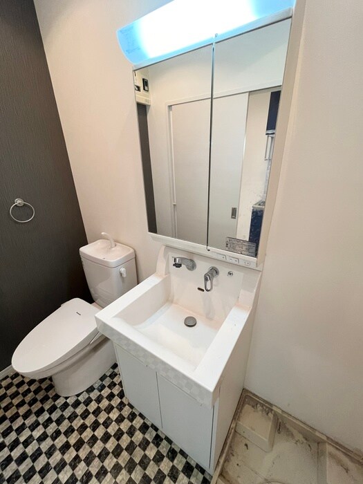 物件内観写真11　(洗面)