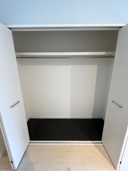 物件内観写真12　(収納)