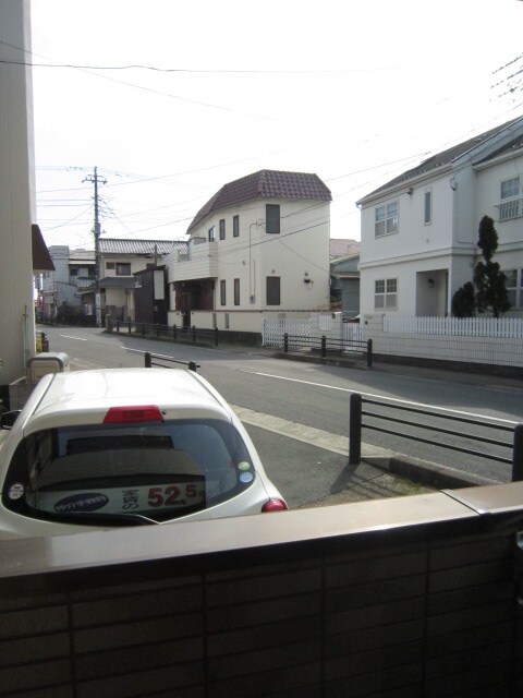 物件内観写真14　(室内からの展望)