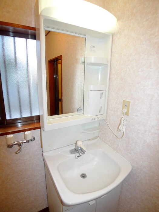 物件内観写真15　(洗面)