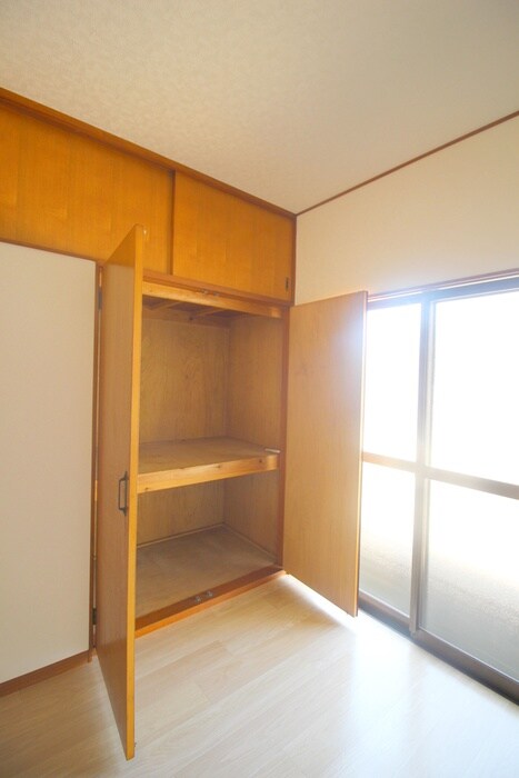 物件内観写真9　(収納)