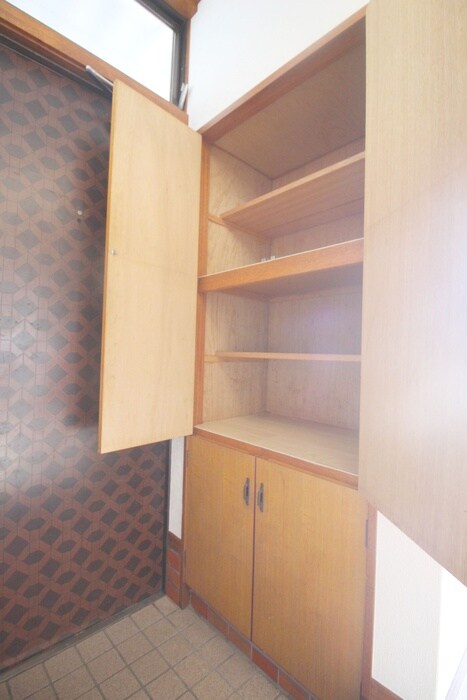 物件内観写真15　(靴箱)