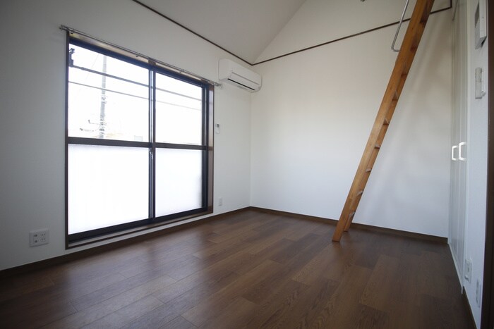 物件内観写真7　(居室)