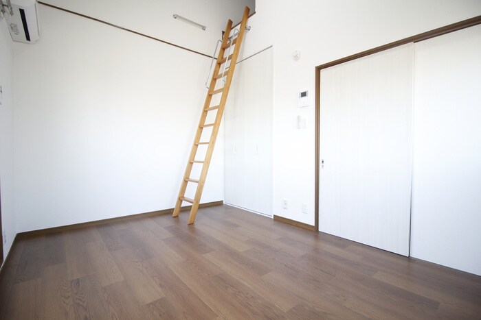 物件内観写真8　(居室)