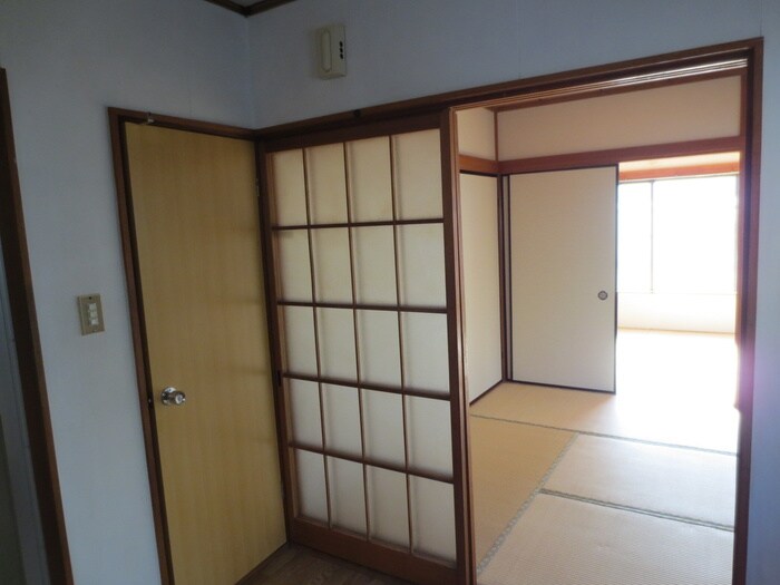 物件内観写真16　(居室)