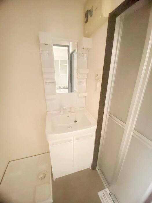 物件内観写真16　(洗面)