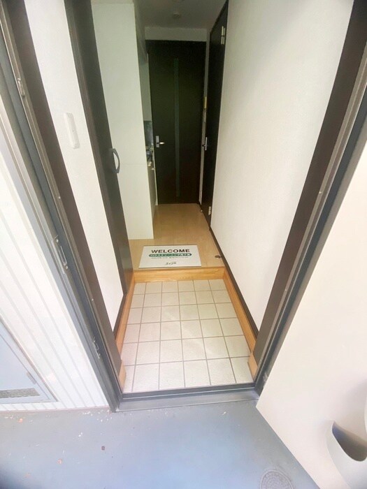 物件内観写真22　(玄関)