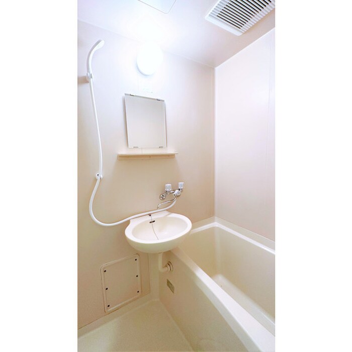 物件内観写真12　(バス／シャワールーム等)