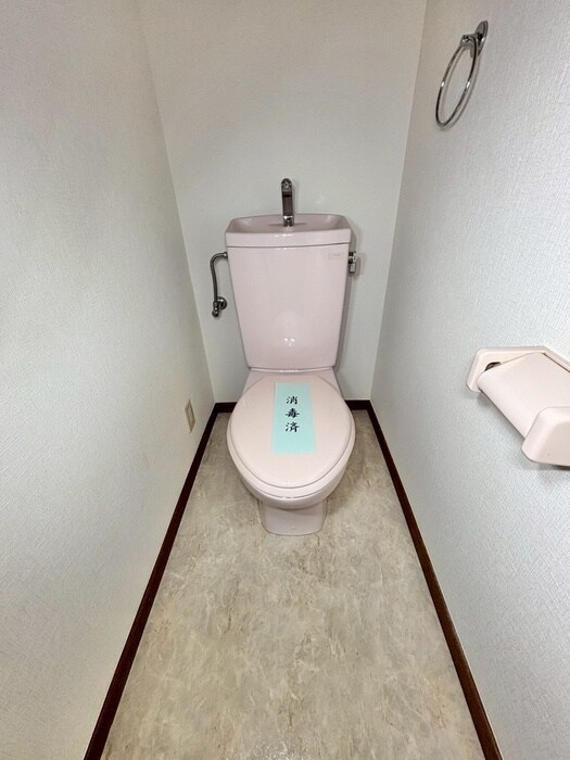 物件内観写真10　(トイレ)