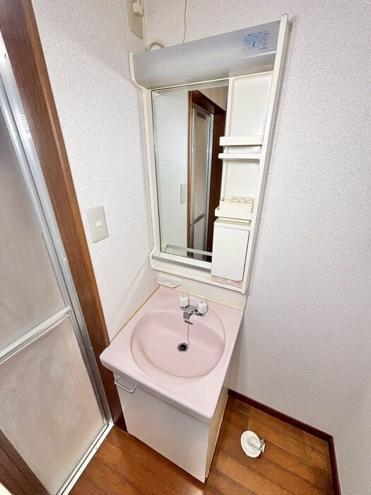 物件内観写真11　(洗面)