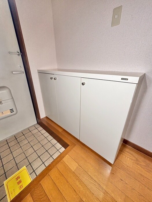 物件内観写真19　(靴箱)