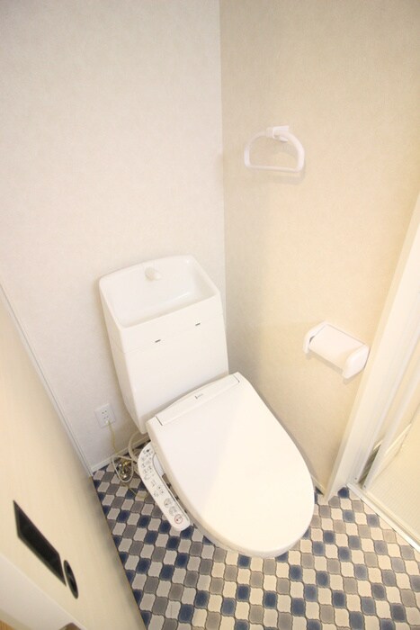 物件内観写真11　(トイレ)