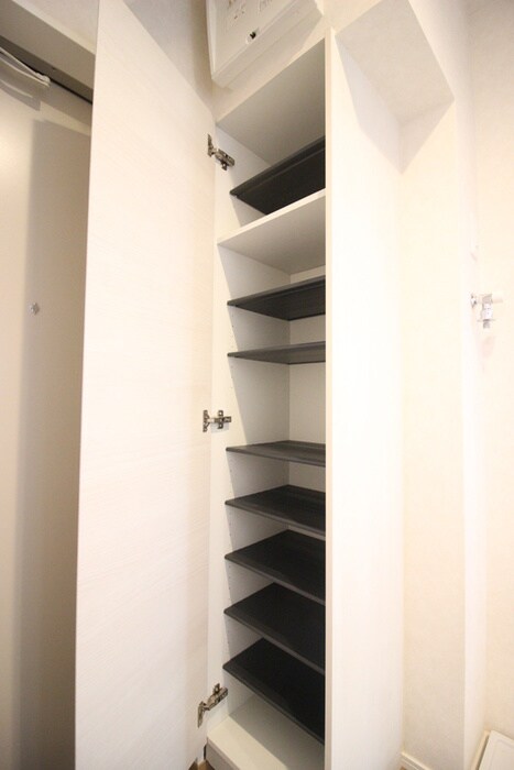 物件内観写真14　(靴箱)