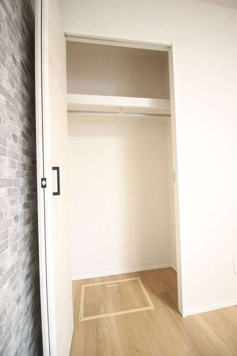 物件内観写真15　(収納)