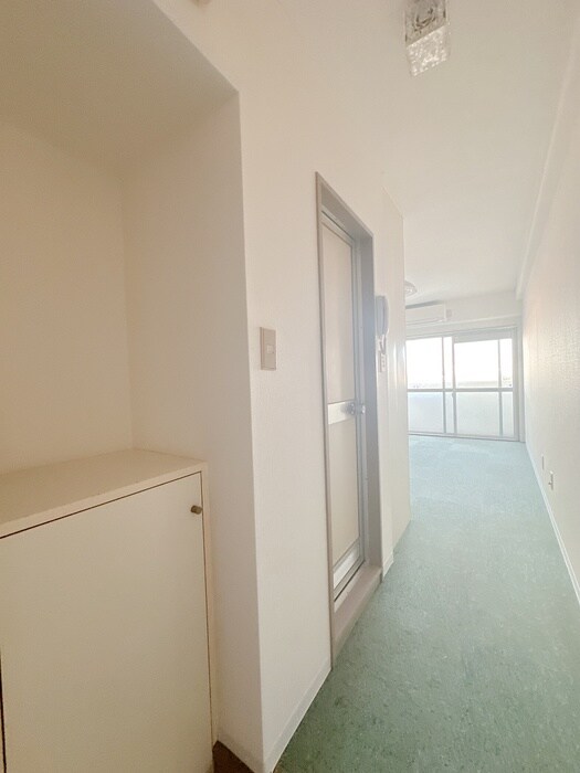 物件内観写真13　(廊下)