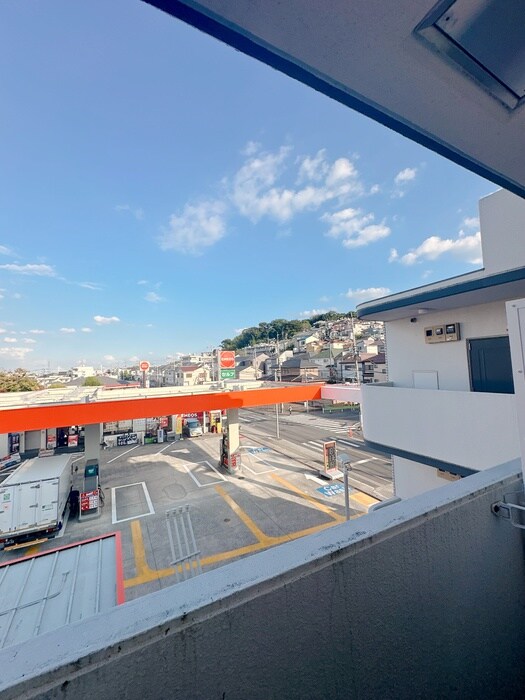 物件内観写真14　(室内からの展望)