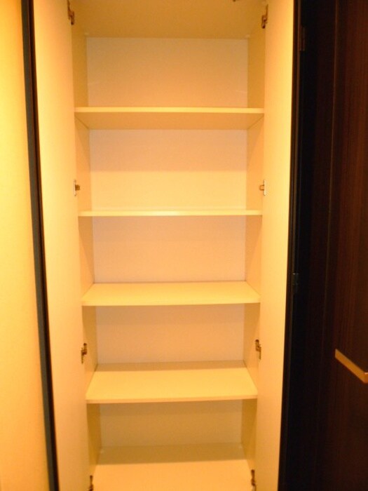 物件内観写真11　(靴箱)