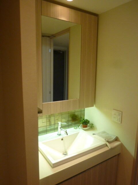 物件内観写真16　(洗面)