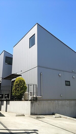フラッツK‐Four‐E棟外観写真