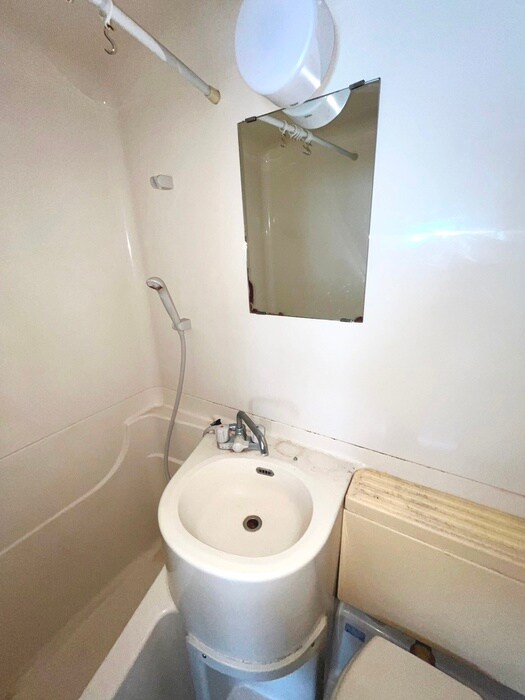 物件内観写真18　(洗面)