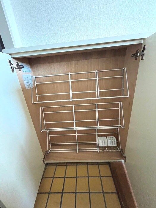 物件内観写真21　(靴箱)