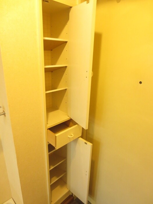 物件内観写真13　(靴箱)