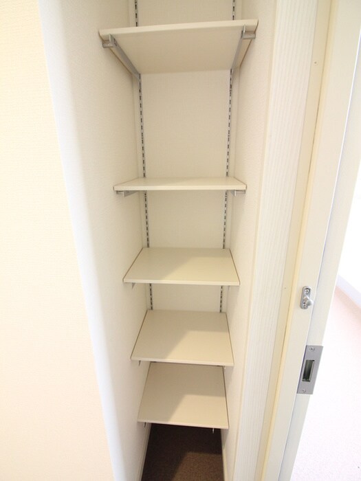 物件内観写真17　(靴箱)